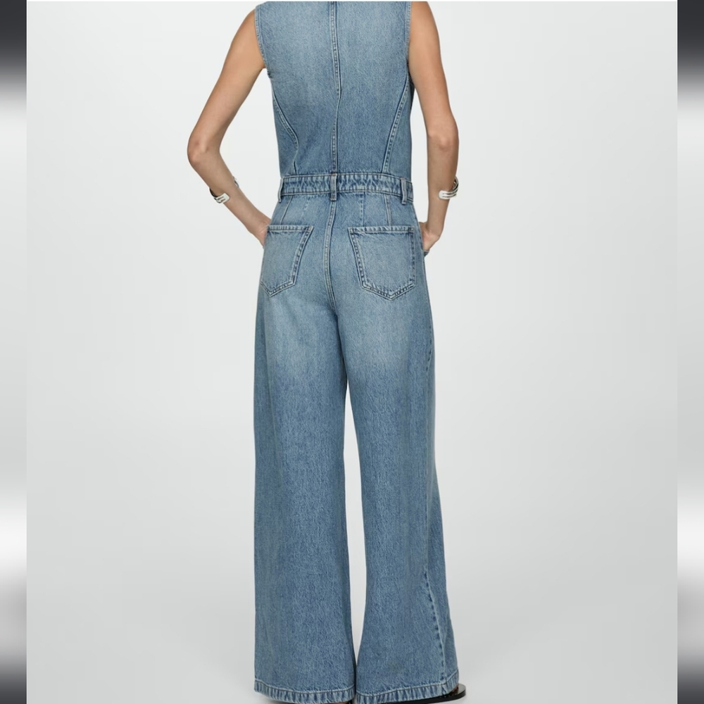 Denim Jumpsuit Medium Wash Wide Leg Jumpsuit sz Medium NEW